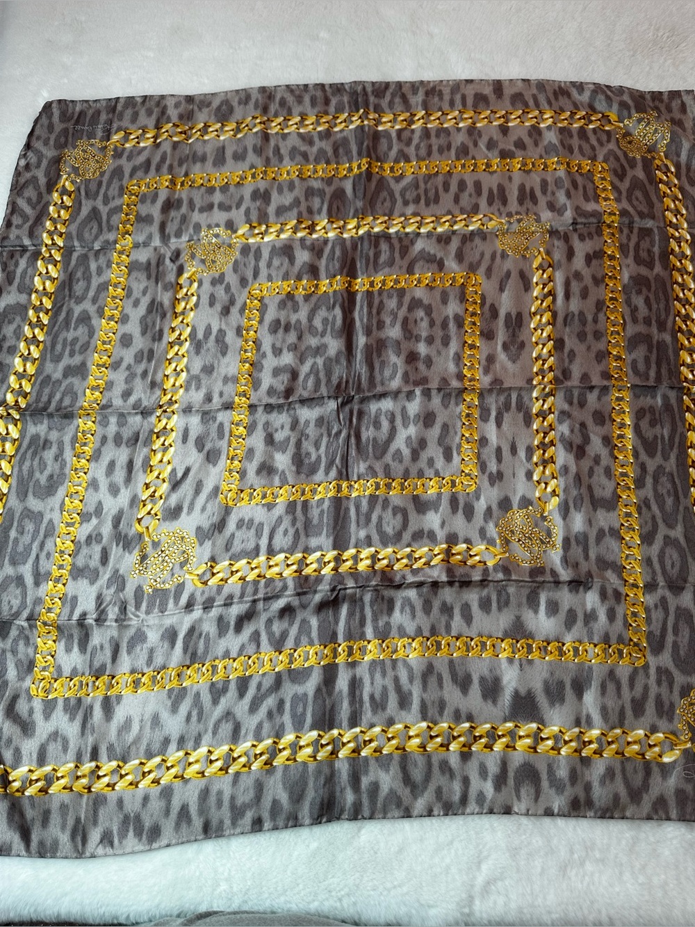 Roberto Cavalli Gray Leopard Print Scarf with Gold Chain Detail